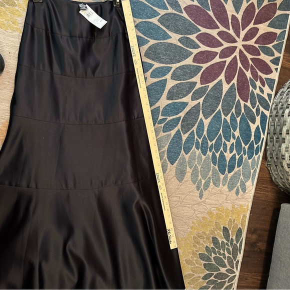 BCBGMaxazria skirt - Picture 3 of 7